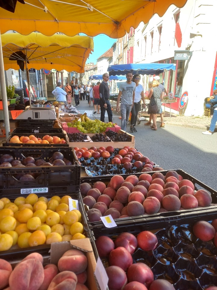 Modification des jours de marché hebdomadaire – Fêtes de fin d’année 2024